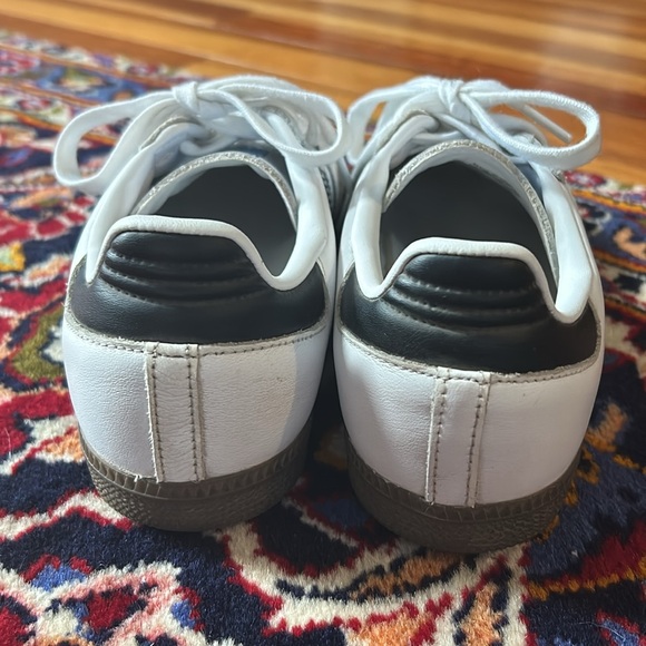 Adidas samba. Size US 7 - Picture 3 of 6